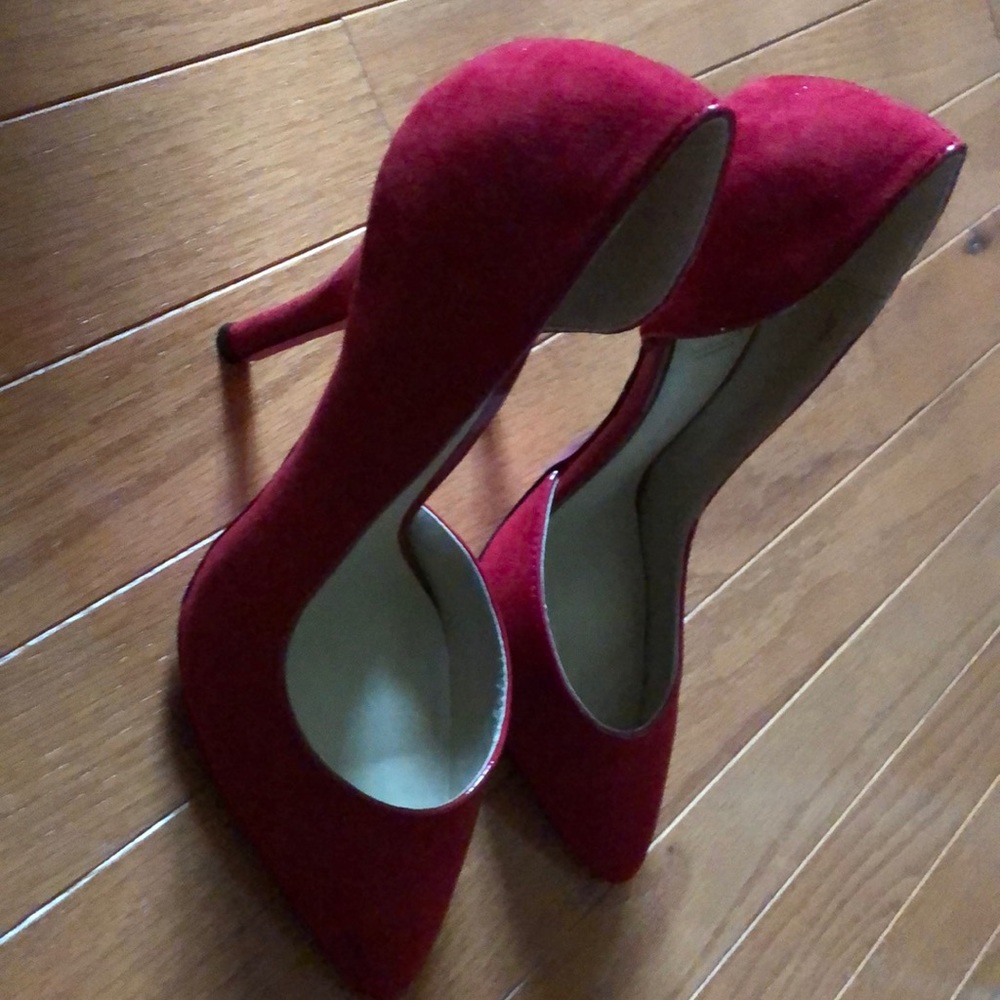 Suede red colored heels in size 8